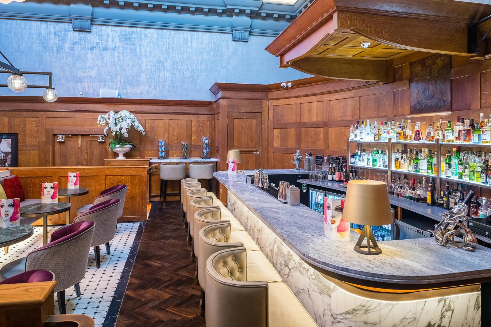 Courtroom Bar - image