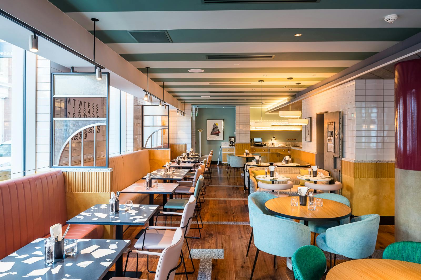 Modern Shakedown Restaurant at Tower Bridge, ideal for meetings and events with stylish decor.