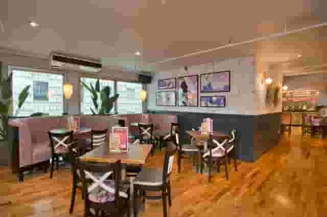 Slug & Lettuce, St. Pauls