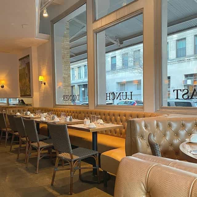 Stylish conference room at Sarabeth's, ideal for intimate meetings and networking events.