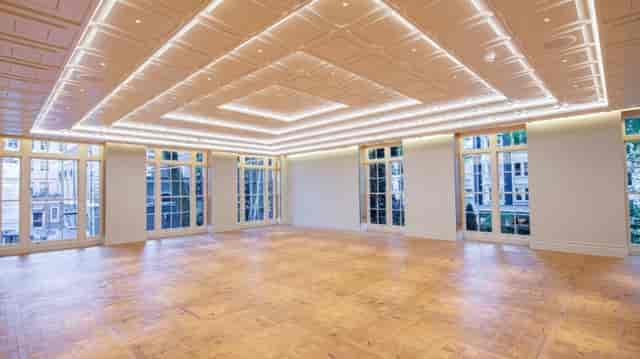 Ray Dolby Room