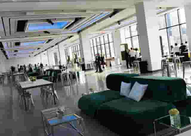 GLASSHOUSE 21