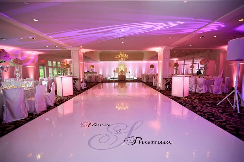 Elegant event space at Grand Oaks Country Club, perfect for weddings and gatherings.