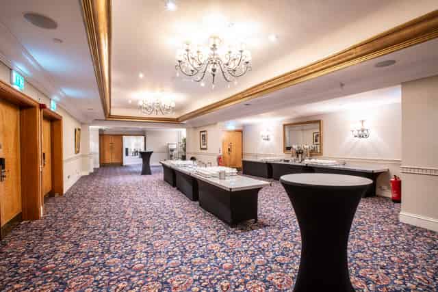 Cromwell Suite 
