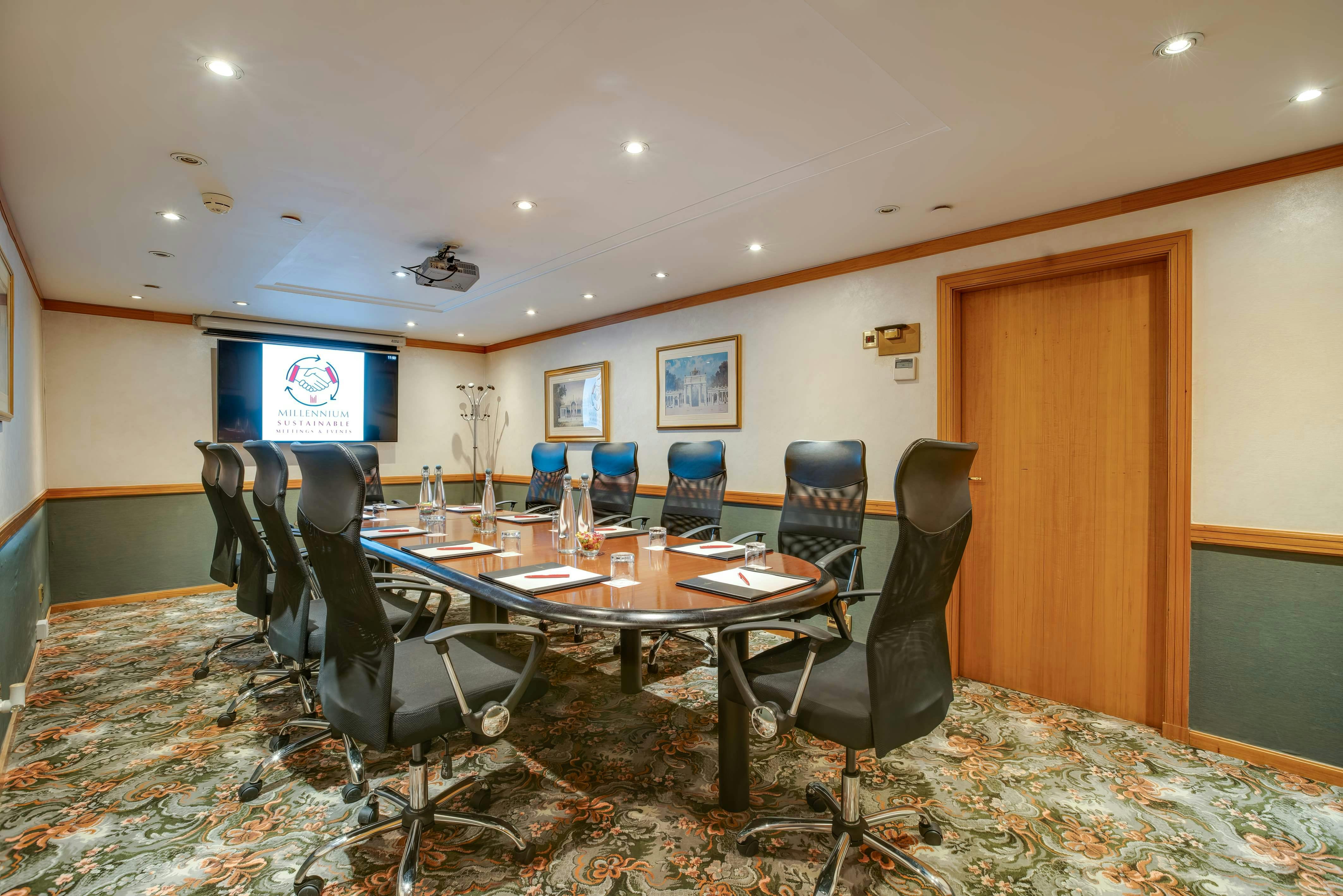 Gloucester Boardroom with oval table, ideal for meetings and presentations in London.