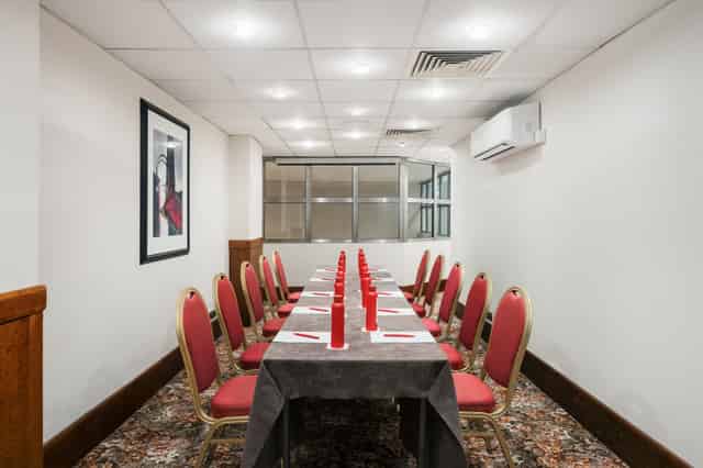 Prince Boardroom
