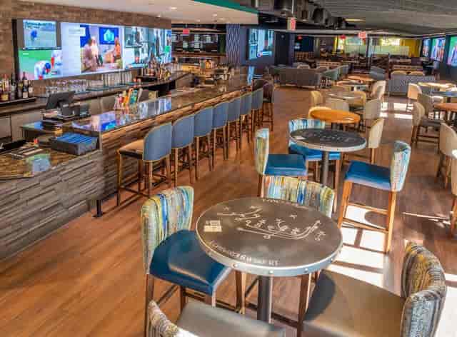 Caesars Sportsbook & Restaurant