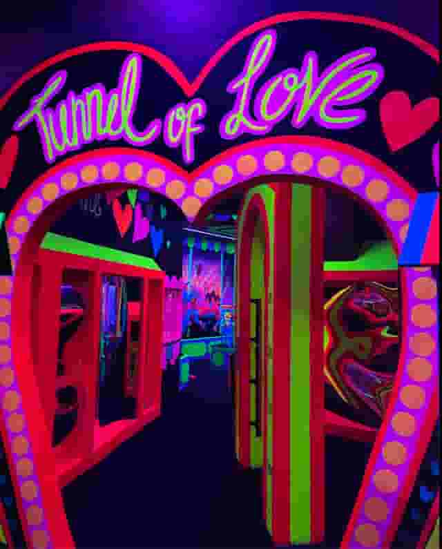 GLOBALLS - Mini golf +1 more