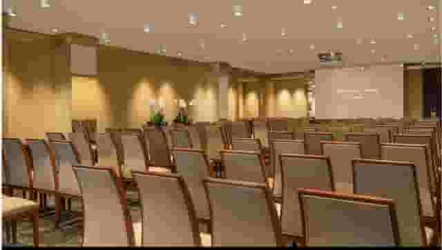 Cornaline Room