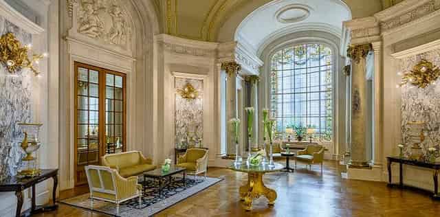 Shangri-La Paris