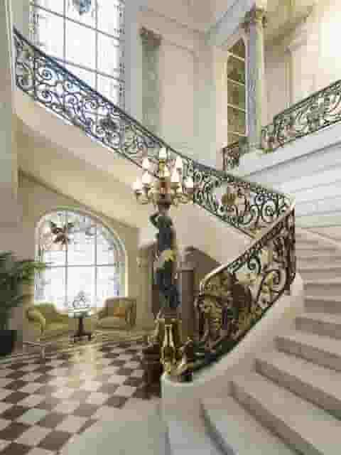Shangri-La Paris