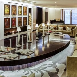 Elegant meeting space in Le Marais, Sofitel Frankfurt Opera for professional discussions.