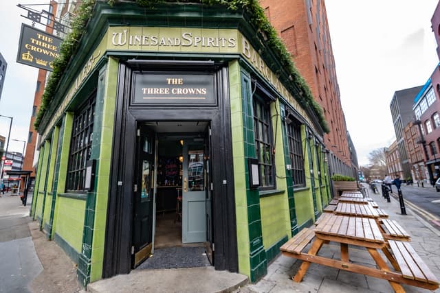 Three Crowns