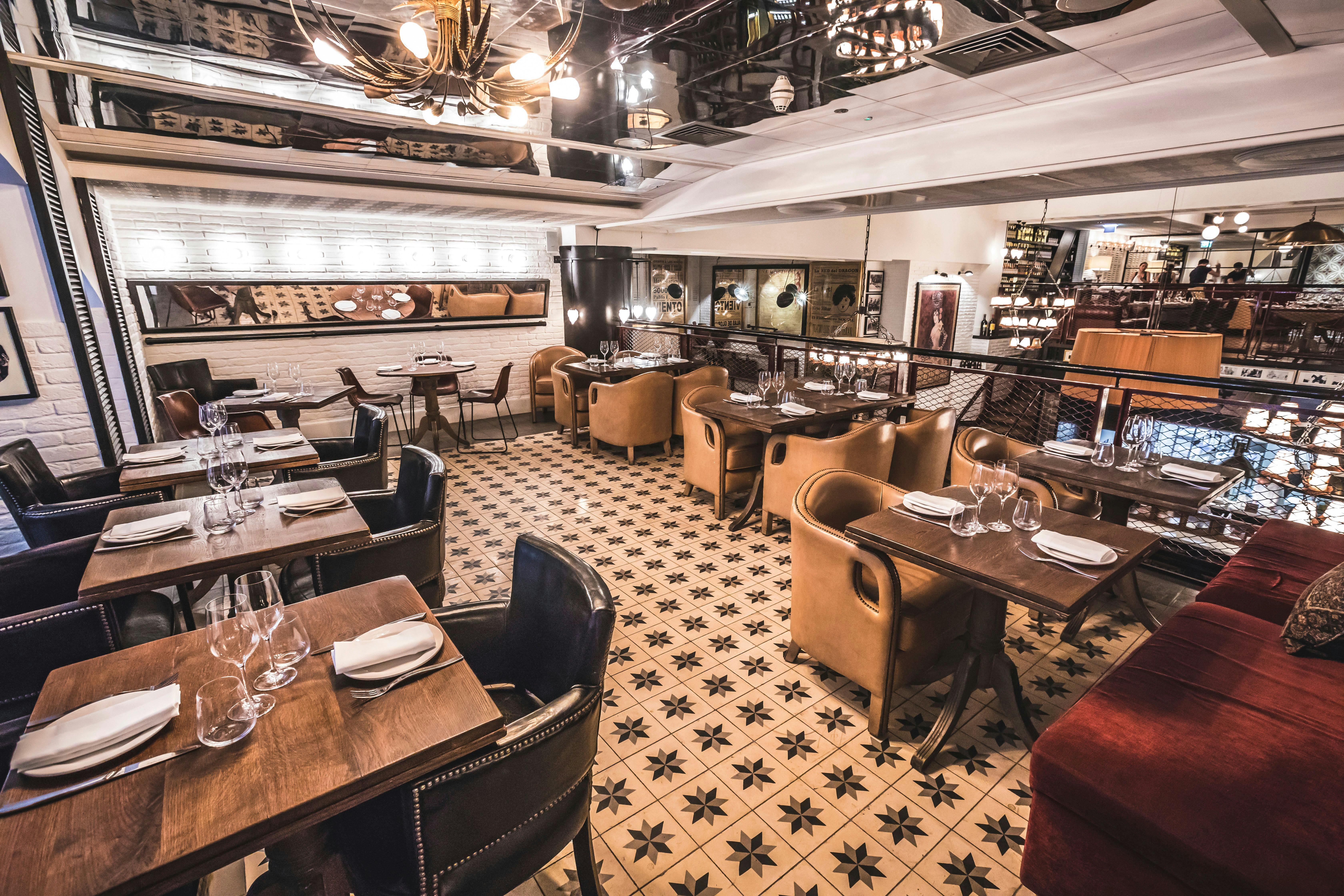 Stylish restaurant interior in Ibérica Canary Wharf for corporate events and gatherings.