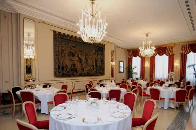 The Puccini Lounge