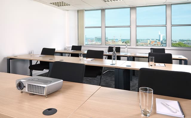 Reading Business Centre +1 more