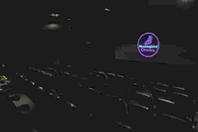 Screen 1