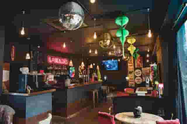 Sobremesa Bar