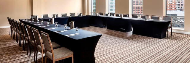 Elegant meeting room in Westin Montreal, perfect for corporate events and workshops.