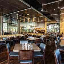 Modern restaurant Buyout in Pinstripes, Cleveland, ideal for intimate meetings and events.