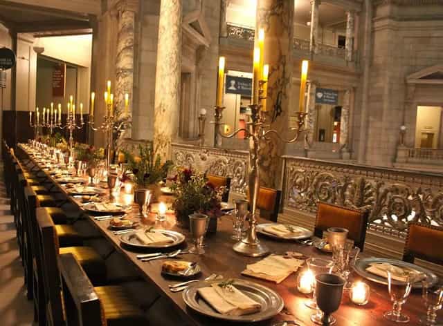 Elegant dining table in Domed Rotunda, perfect for gala or corporate events.