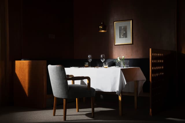 Private Room on the 7th Floor