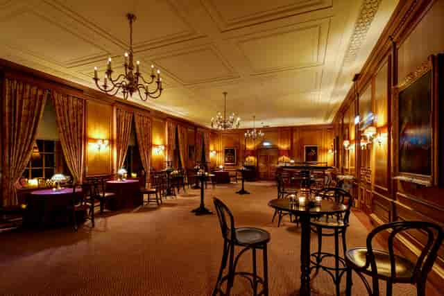 Inner Temple Parliament reception, wood paneled, event networking