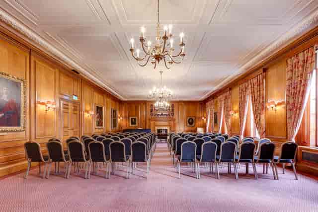 Inner Temple Parliament Chamber, wood paneling, conference room, meeting venue