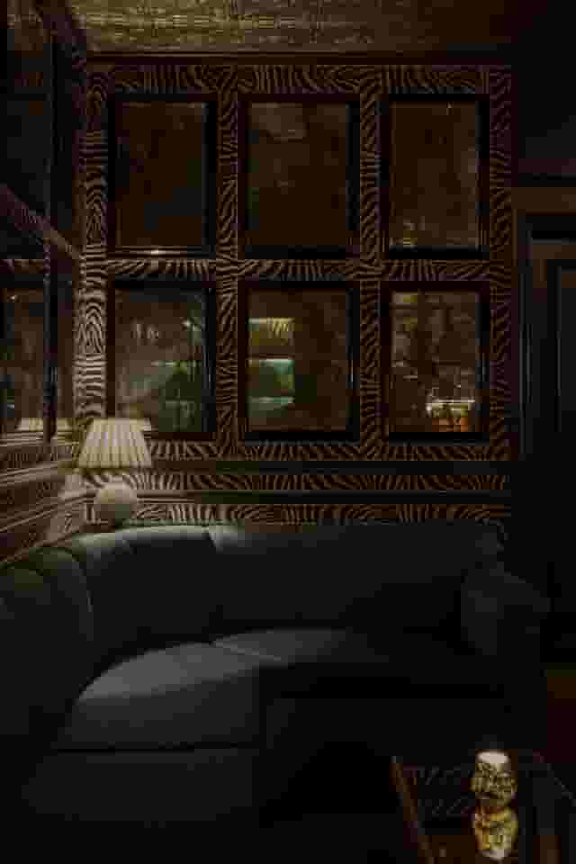 Lounge Bar