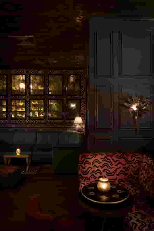Lounge Bar