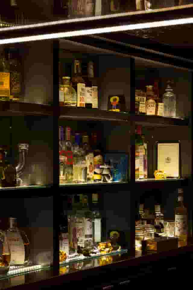 Lounge Bar