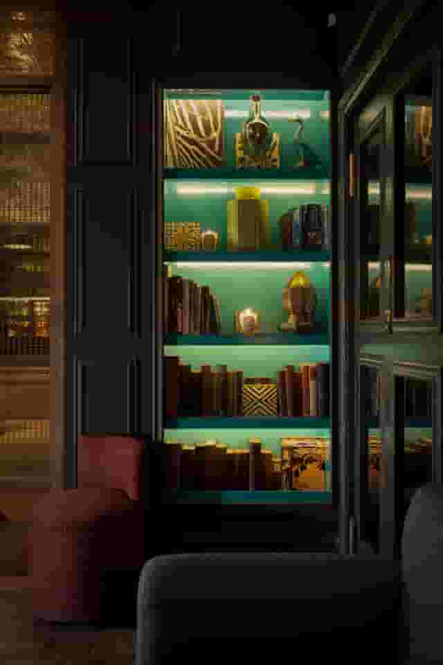 Lounge Bar