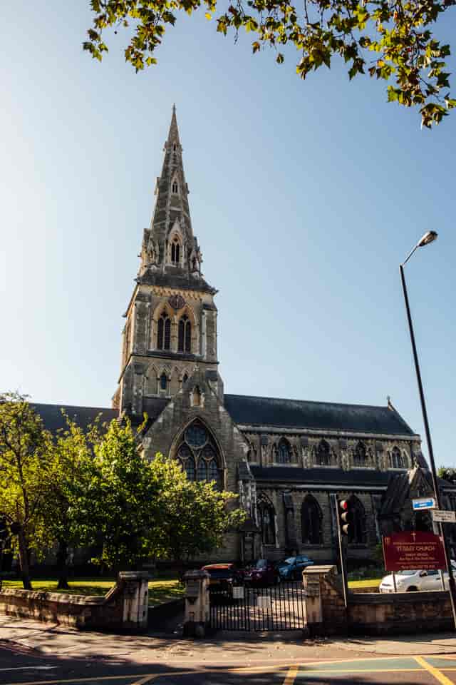 St Giles Church in Camberwell with tall steeple, perfect for events and weddings.