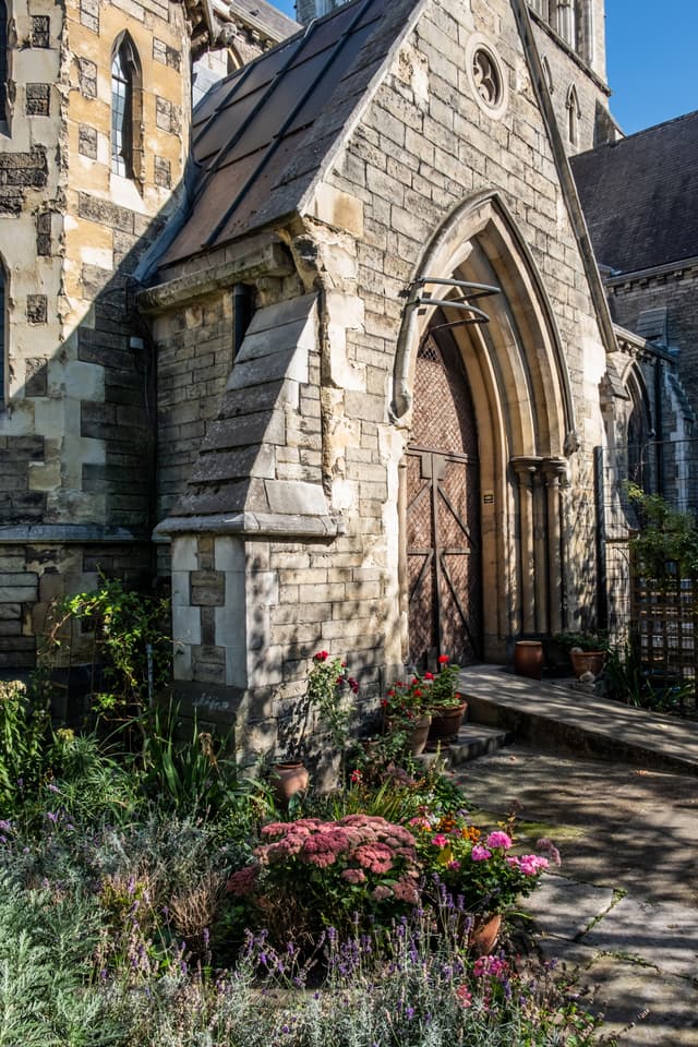 St Giles Church