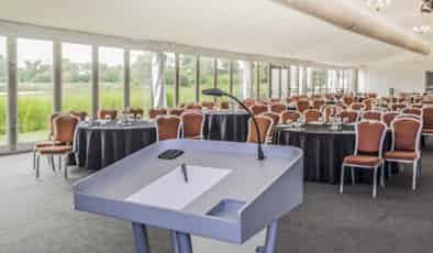 De Vere Cotswold Water Park
