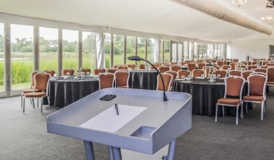 De Vere Cotswold Water Park