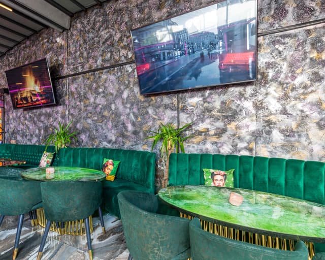 Vogue Lounge
