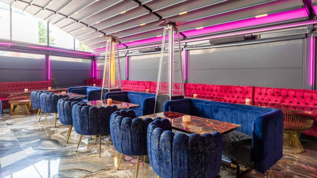Vogue Lounge
