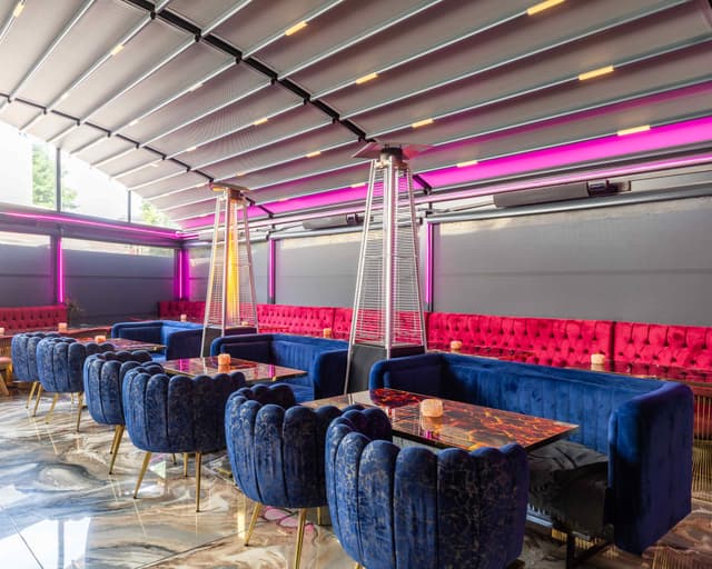 Vogue Lounge