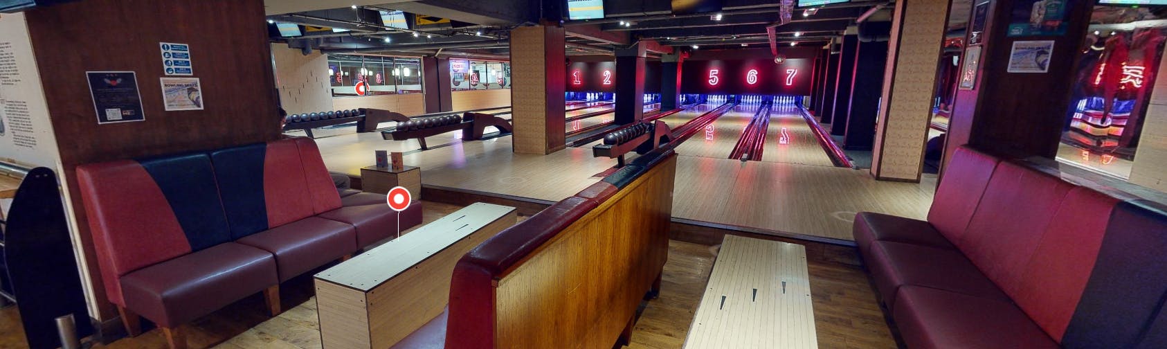 Vibrant bowling alley in Bloomsbury for corporate events and team-building activities.