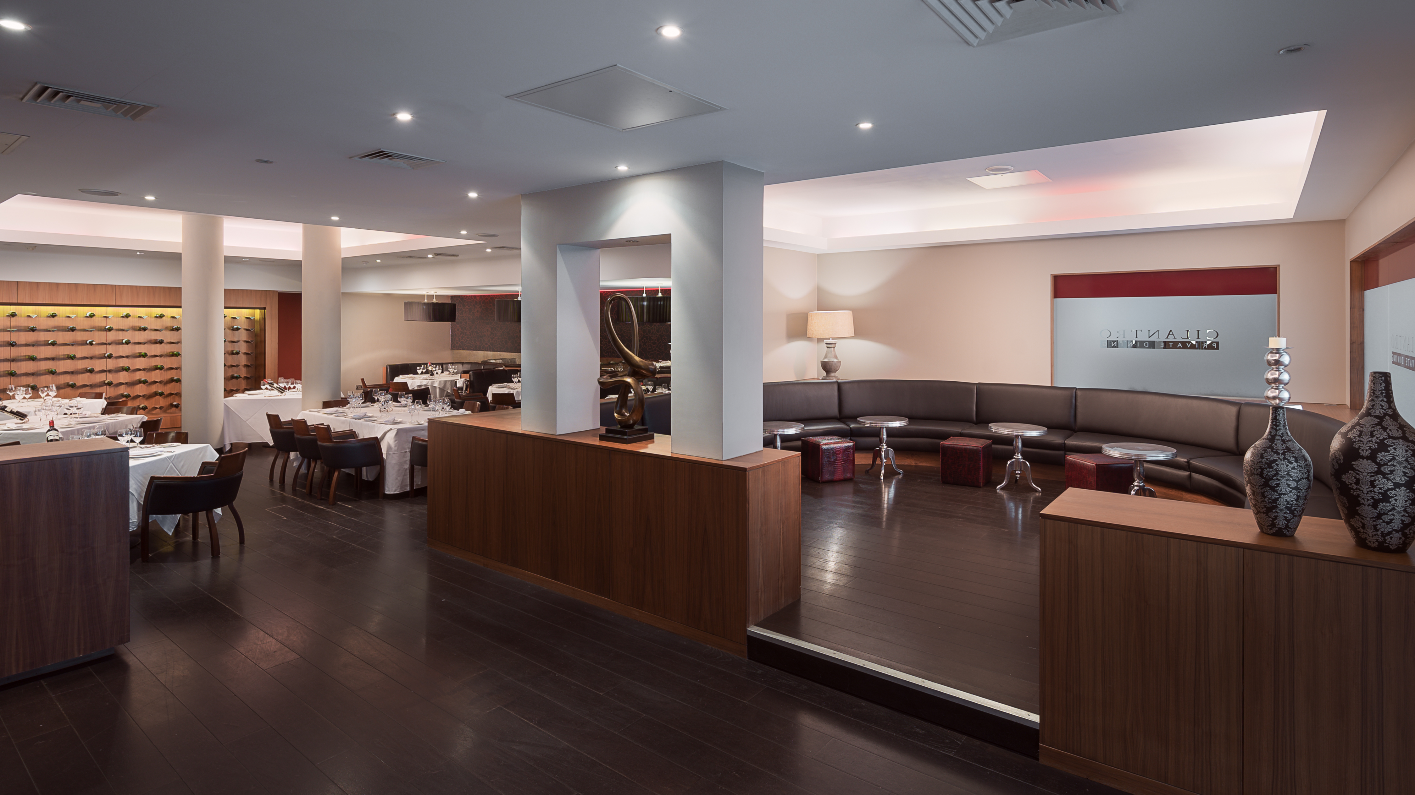 Cilantro Experience restaurant in Voco Reading, elegant venue for private events and meetings. - Banner