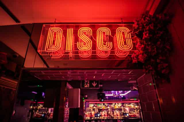 Simmons |Tottenham Court Road