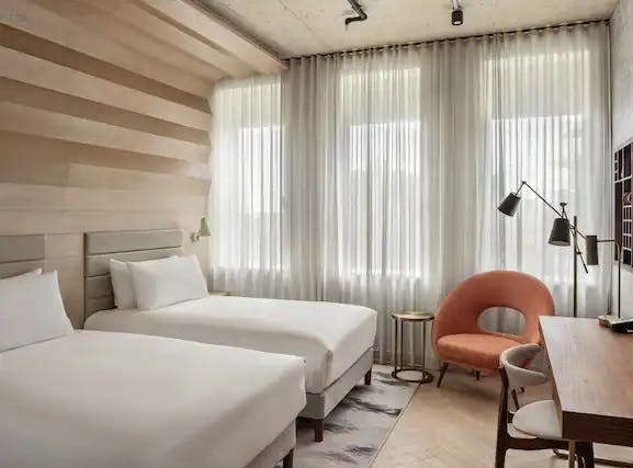 Canopy By Hilton London City - Bedrooms image 1