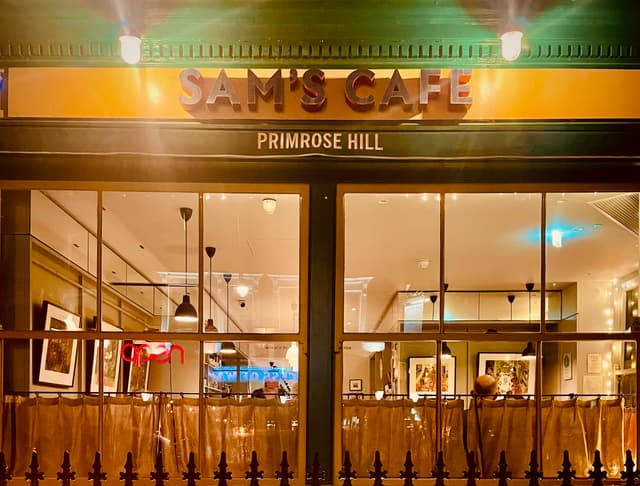 Sam's Cafe