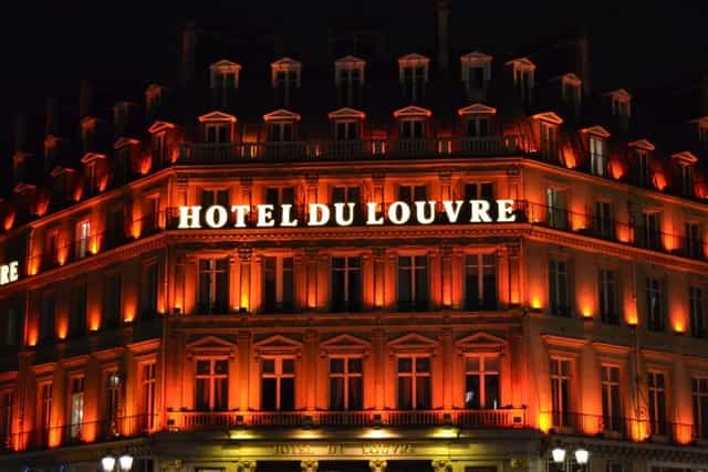 Louis-Napoleon at Hotel du Louvre, elegant architecture for upscale events.