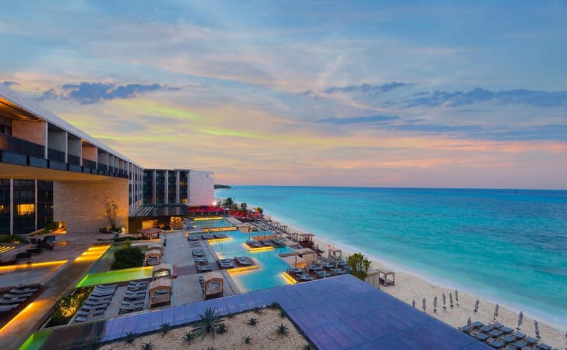 Grand Hyatt Playa del Carmen bedroom with ocean view, perfect for upscale events and meetings.