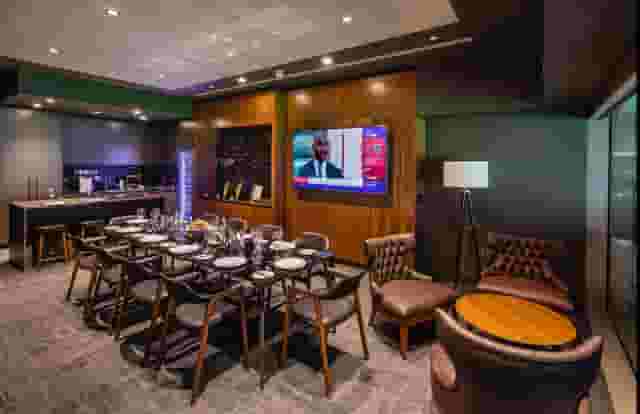 Suites On Four