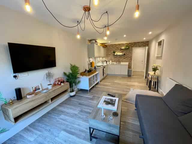 Windsor Apartment
