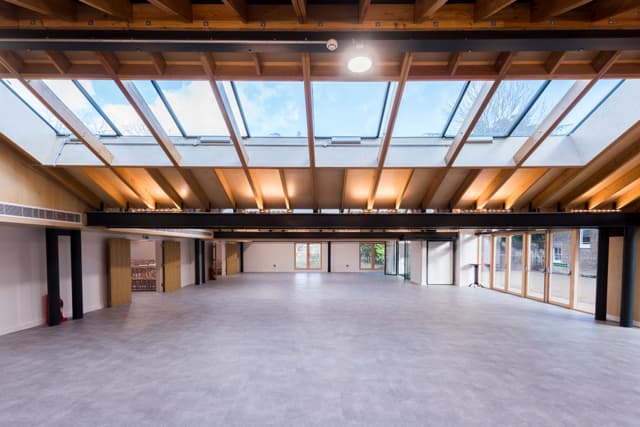Springfield - The Glass House