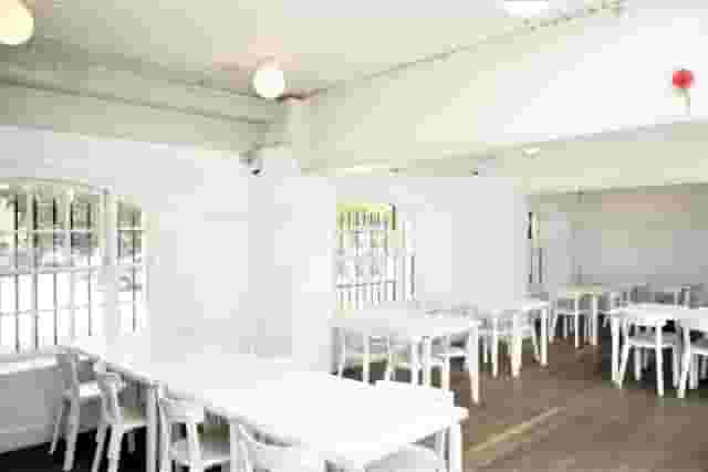 Upper Bar